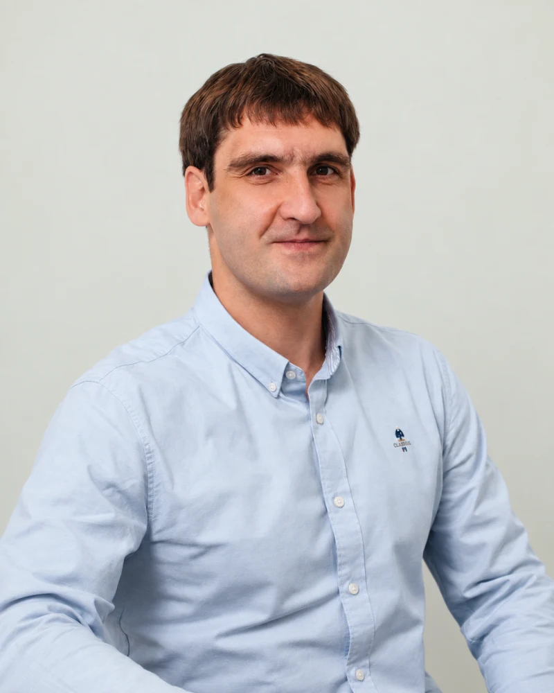Дмитрий Романов